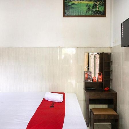 Reddoorz @ Hotel Surabaya Sumenep Ngoại thất bức ảnh