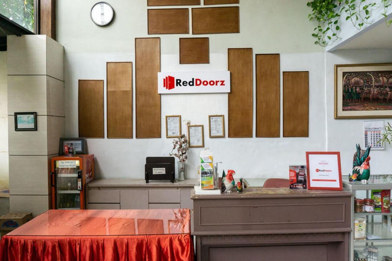 Reddoorz @ Hotel Surabaya Sumenep Ngoại thất bức ảnh