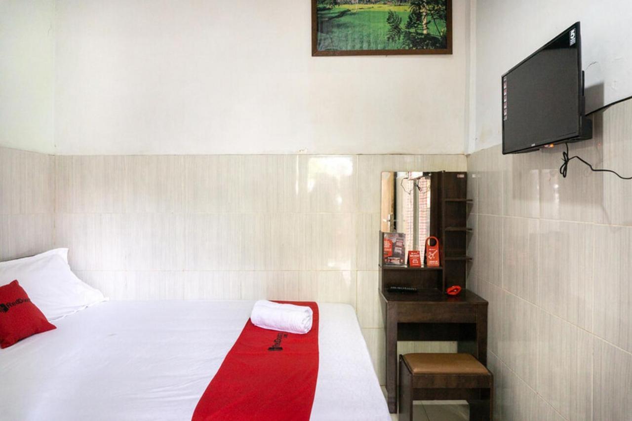 Reddoorz @ Hotel Surabaya Sumenep Ngoại thất bức ảnh