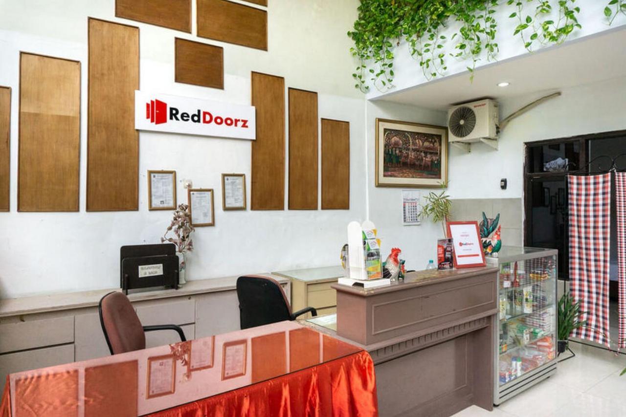 Reddoorz @ Hotel Surabaya Sumenep Ngoại thất bức ảnh