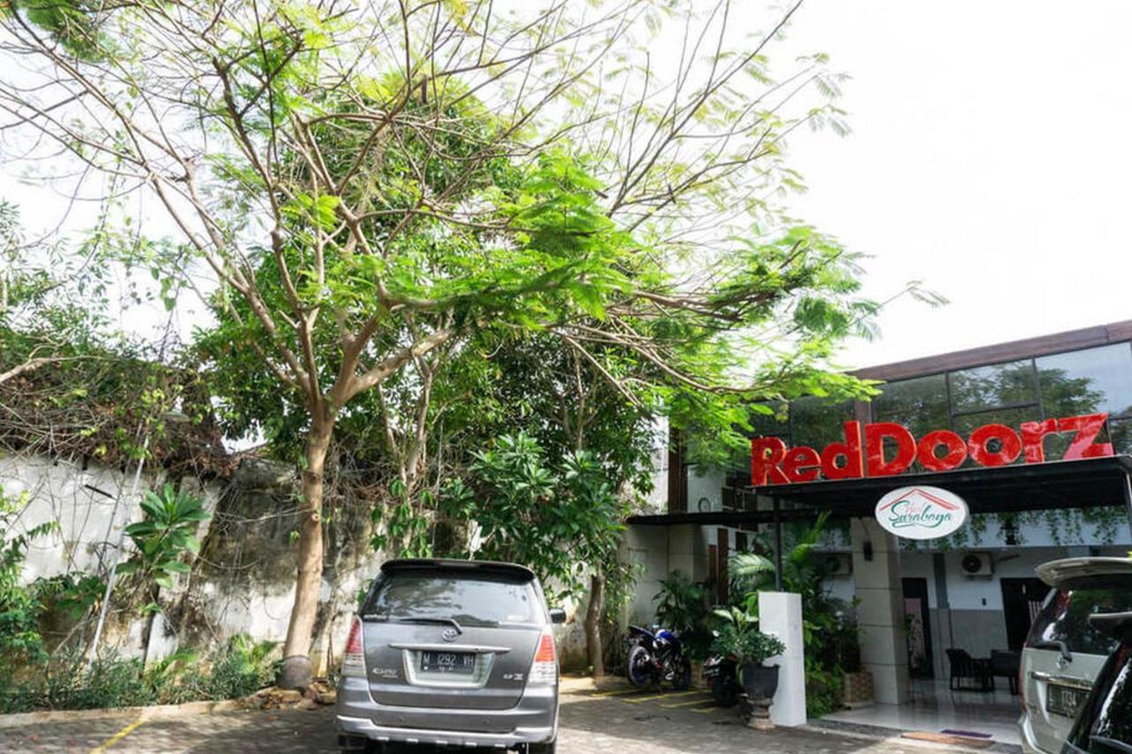 Reddoorz @ Hotel Surabaya Sumenep Ngoại thất bức ảnh