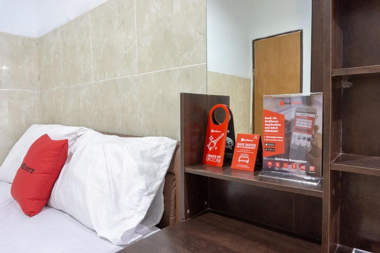 Reddoorz @ Hotel Surabaya Sumenep Ngoại thất bức ảnh