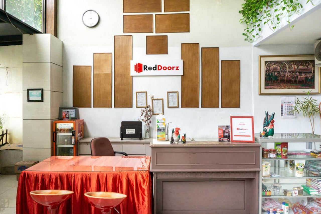 Reddoorz @ Hotel Surabaya Sumenep Ngoại thất bức ảnh